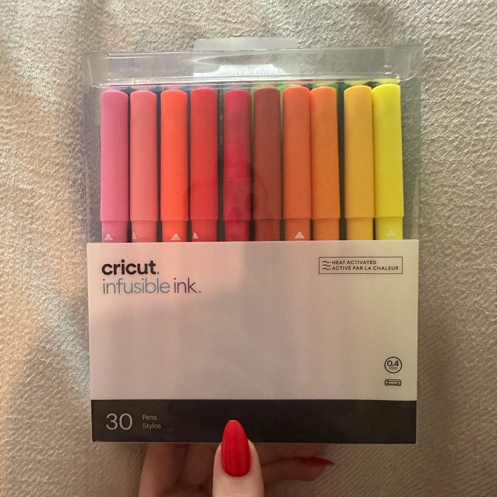 Cricut Infisible Ink Pens - set of 30